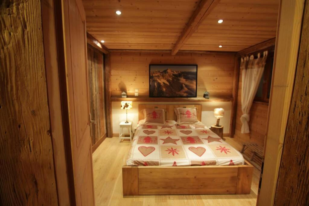 Appartement Cozy Dans Chalet 6 Pers Voiture 4 Roues Motrice A Dispo La Clusaz Exterior foto